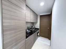 8 Saint Thomas (D9), Condominium #579295041